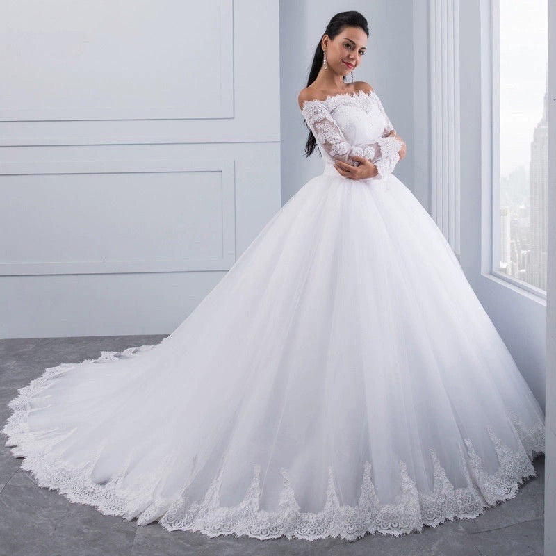 ROBE DE MARIÉE DENTELLE QUEUE LONGUE BRIDE – IVOIRE BLANC CHAMPAGNE