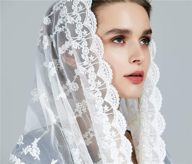 VOILE DE MARIÉE DENTELLE CHÂLE TRADITIONNEL – FLEURS MODÈLE AMOUREUX