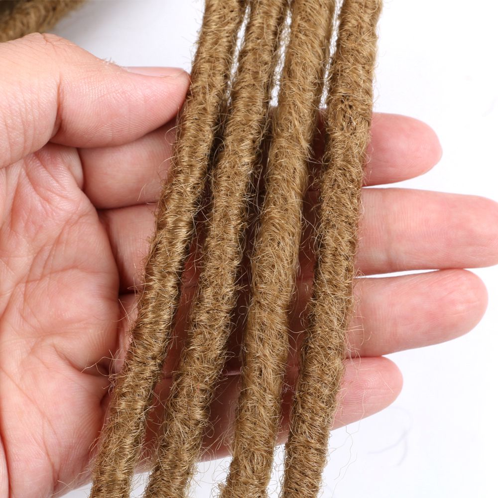 Tresses courtes pour homme style « dirty braids »