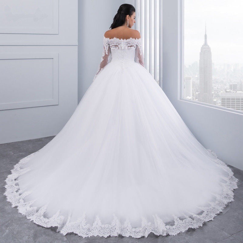 ROBE DE MARIÉE DENTELLE QUEUE LONGUE BRIDE – IVOIRE BLANC CHAMPAGNE