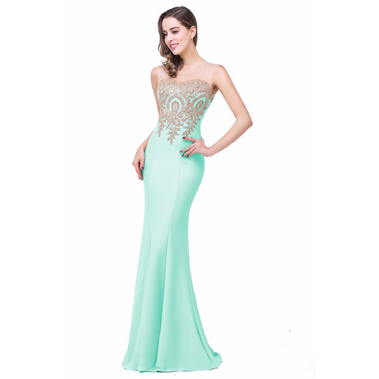 Robe longue sirène ajourée à col rond – style élégant, taille haute