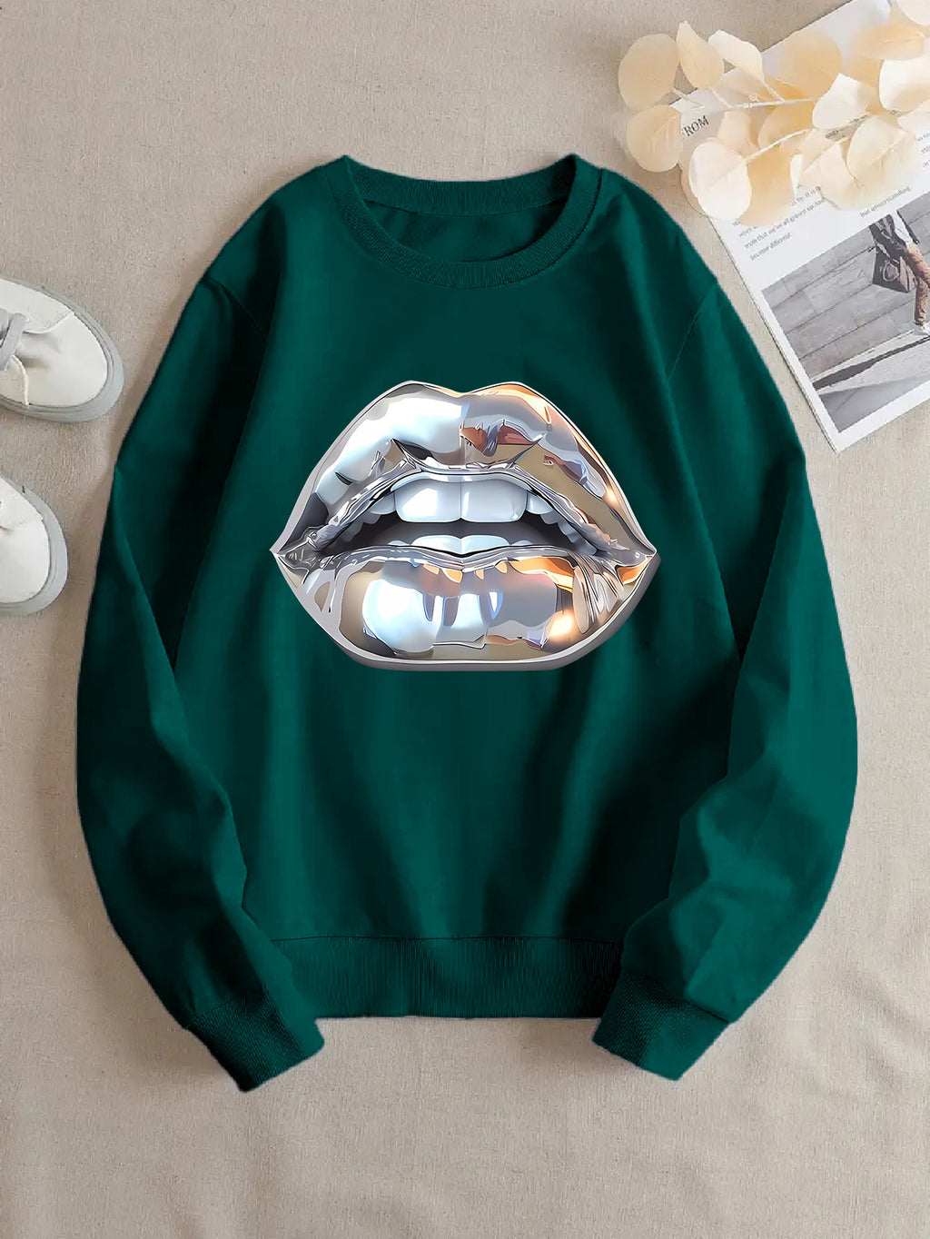 Sweat à manches longues femme motif lèvres silver cartoon.style fun et tendance.