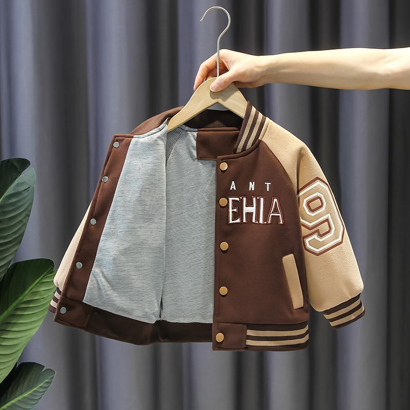 Veste tendance lettres coton garçon – brun/bleu marine Carvose Chic
