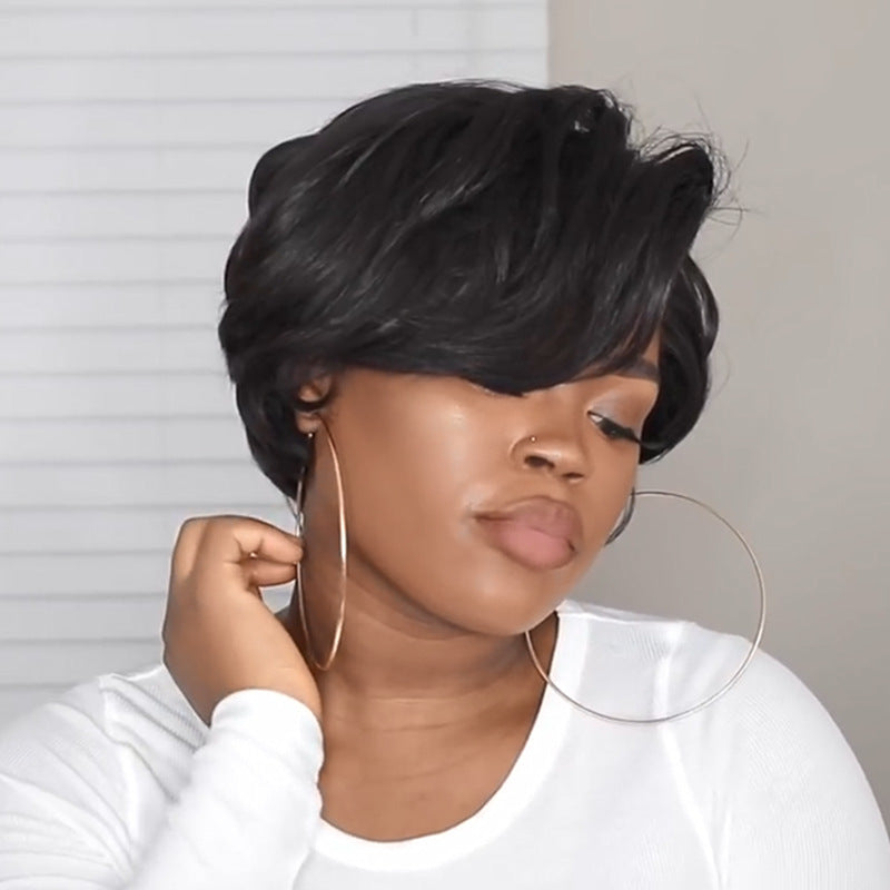 Perruque courte bob micro curls noire ultra-volume