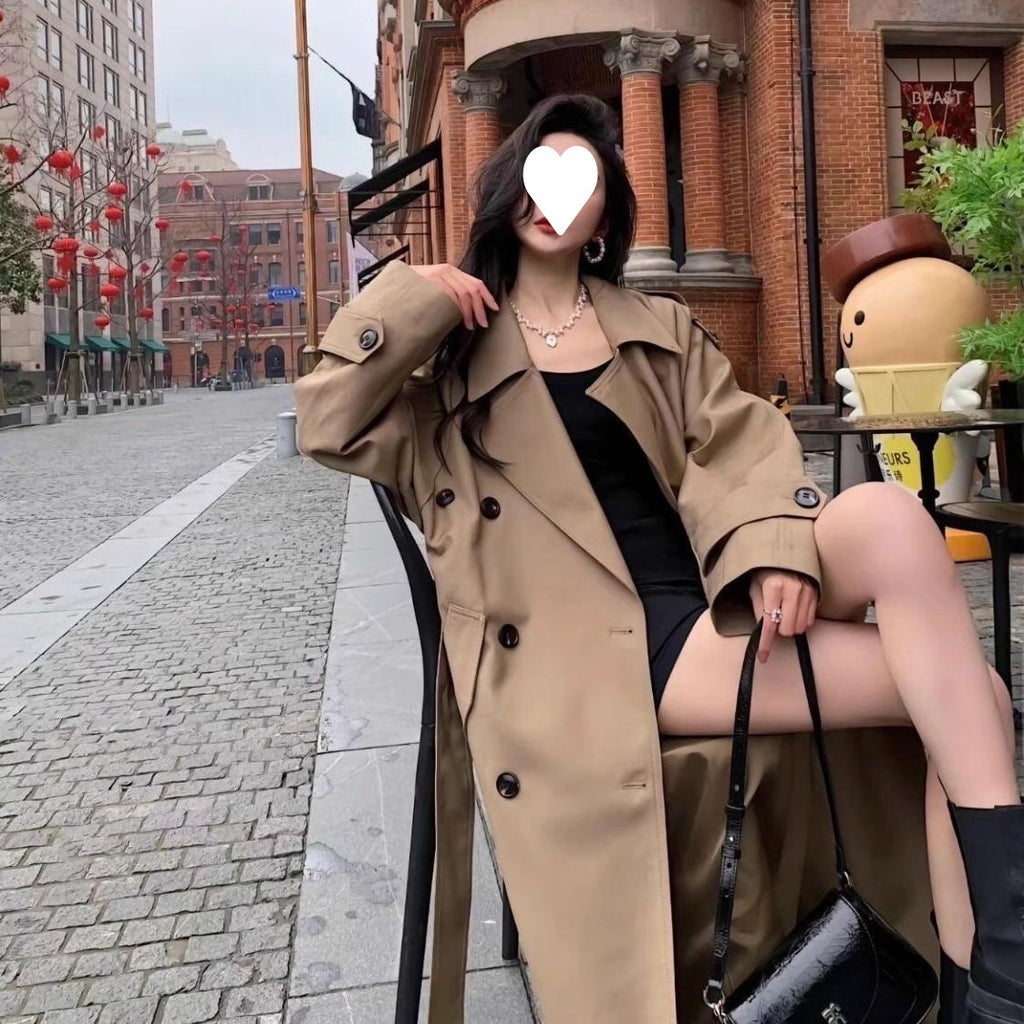 MANTEAU TRENCH PETITE STATURE CASUAL – LIGNE ALONGÉE CHIC ULTRA-COURT