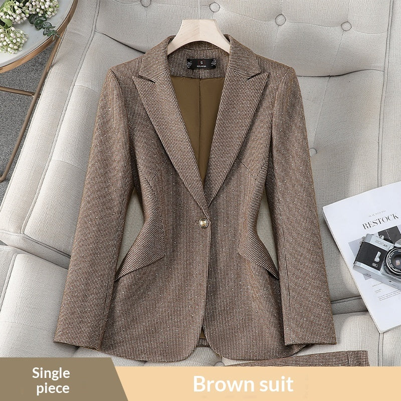 Costume blazer strass femme gris/rouge/café – pantalon court chic affaires