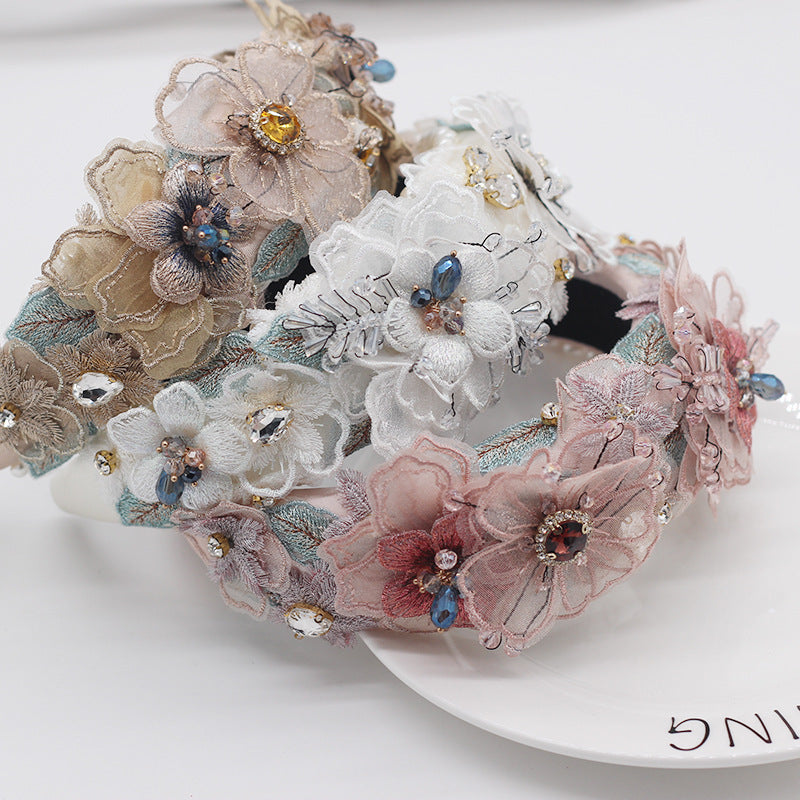 Accessoire baroque pour femme avec perles, dentelle et cristaux – Idéal pour les soirées ou bals