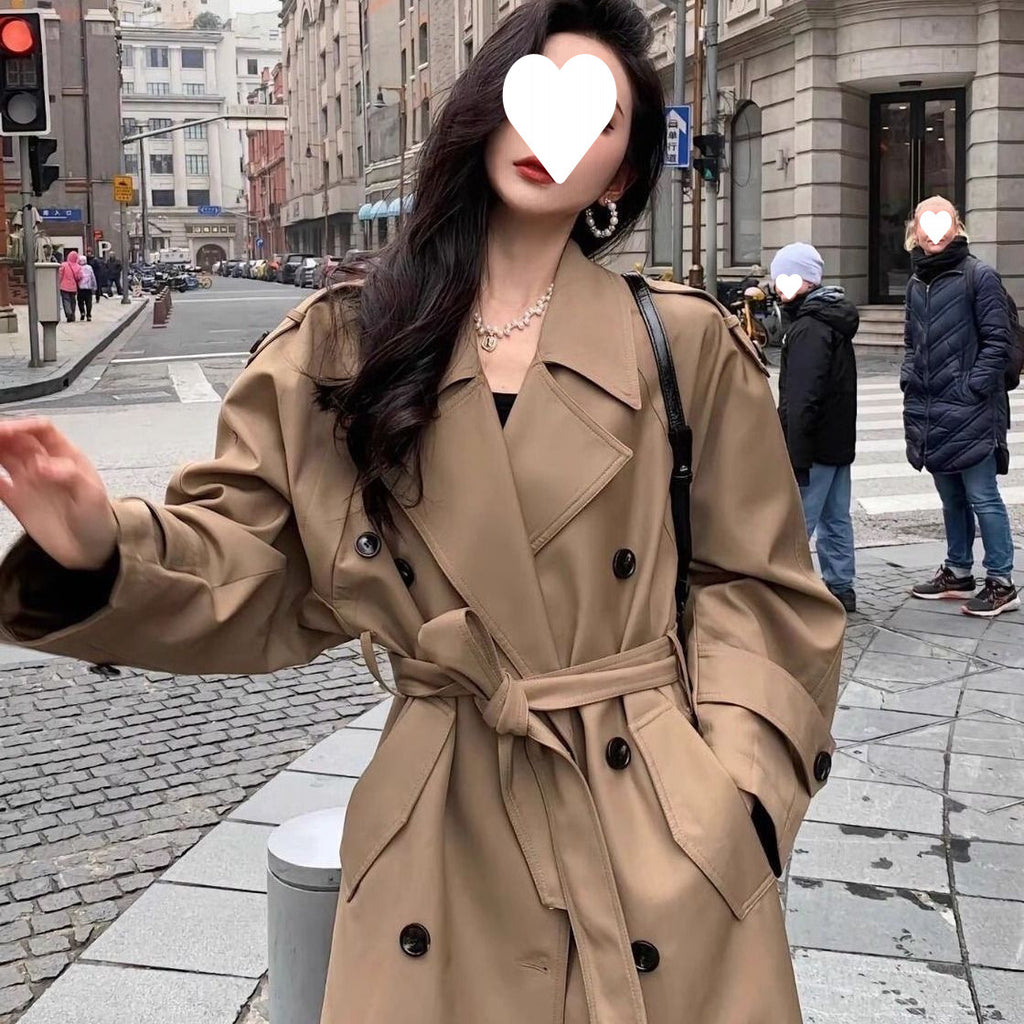 MANTEAU TRENCH PETITE STATURE CASUAL – LIGNE ALONGÉE CHIC ULTRA-COURT
