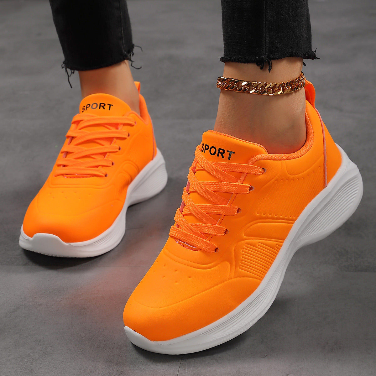 Baskets  unies femme – Spécial automne