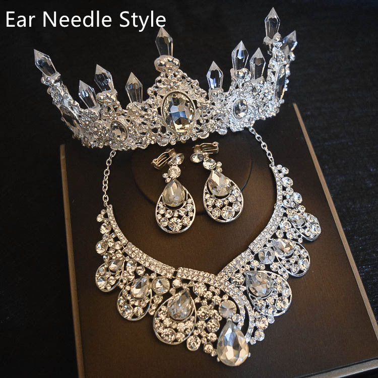 SET BIJOUX MARIAGE 3 PIÈCES FLEURS – COLLIER + BOUCLES OREILLES COURONNE TRES CHIC