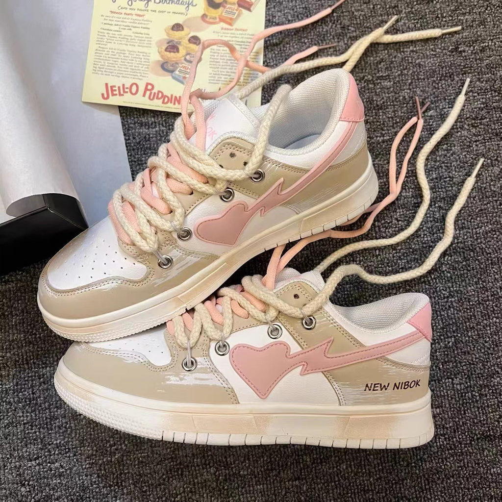 Baskets femme style rétro, look cute et polyvalent