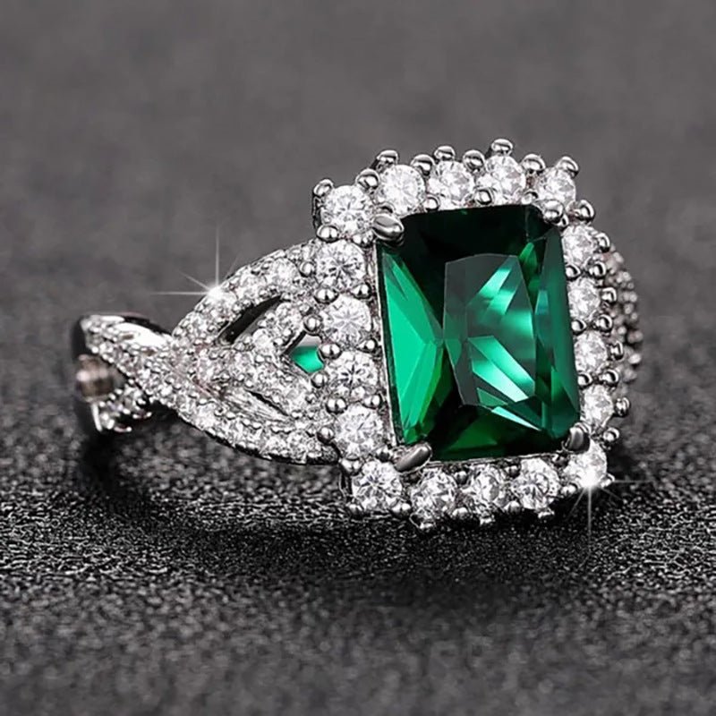 Bague rétro chic raffinée pour femme