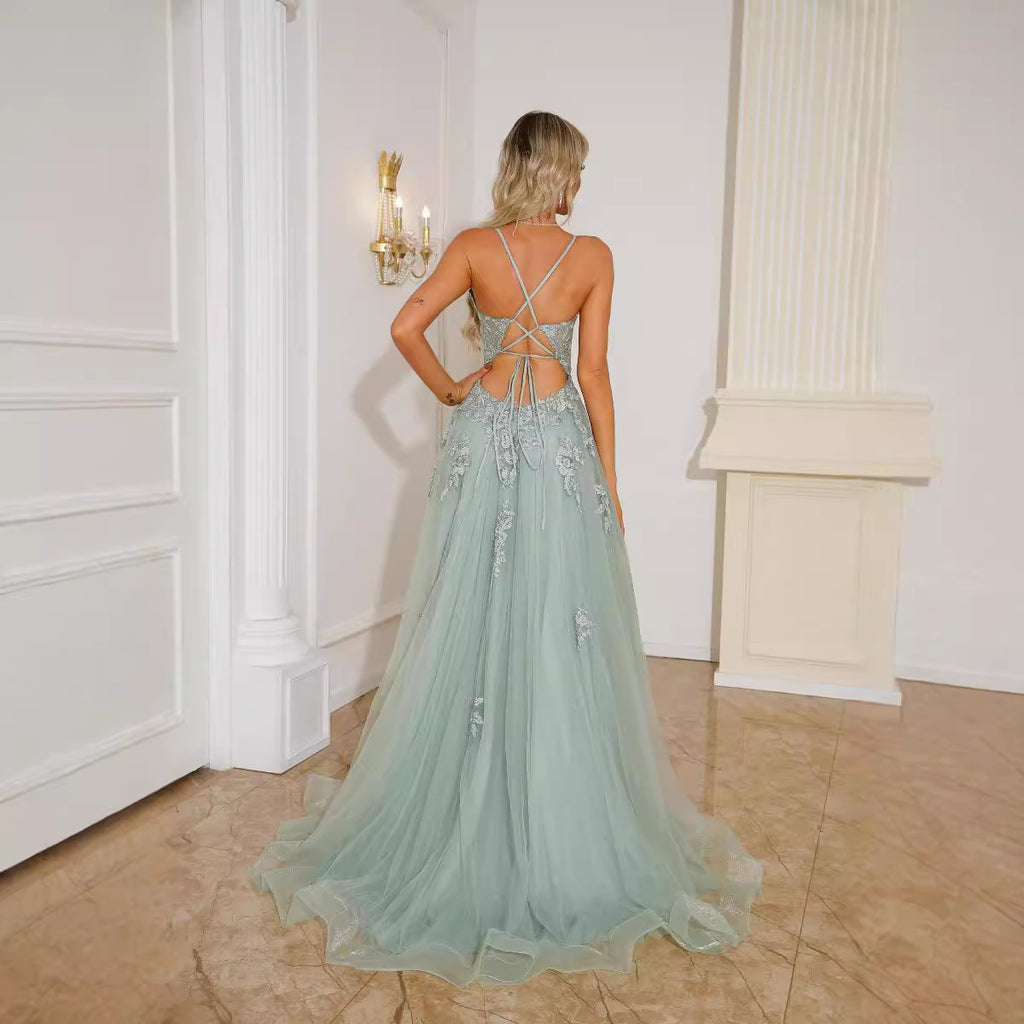 Robe de soirée longue à bretelles – style élégant, laçage et manches princesse