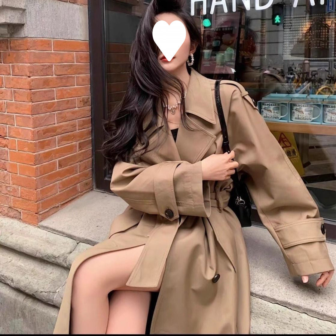 MANTEAU TRENCH PETITE STATURE CASUAL – LIGNE ALONGÉE CHIC ULTRA-COURT