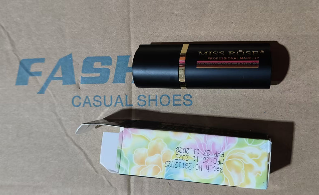 Eyeliner liquide noir waterproof gel stylo 7402-020M – maquillage cils intense