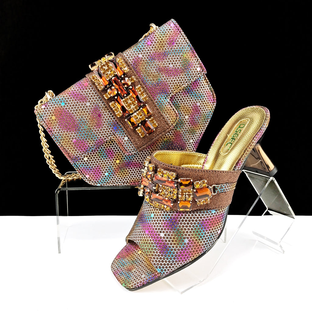 Ensemble chaussures-sac camouflage femme, mules talon haut