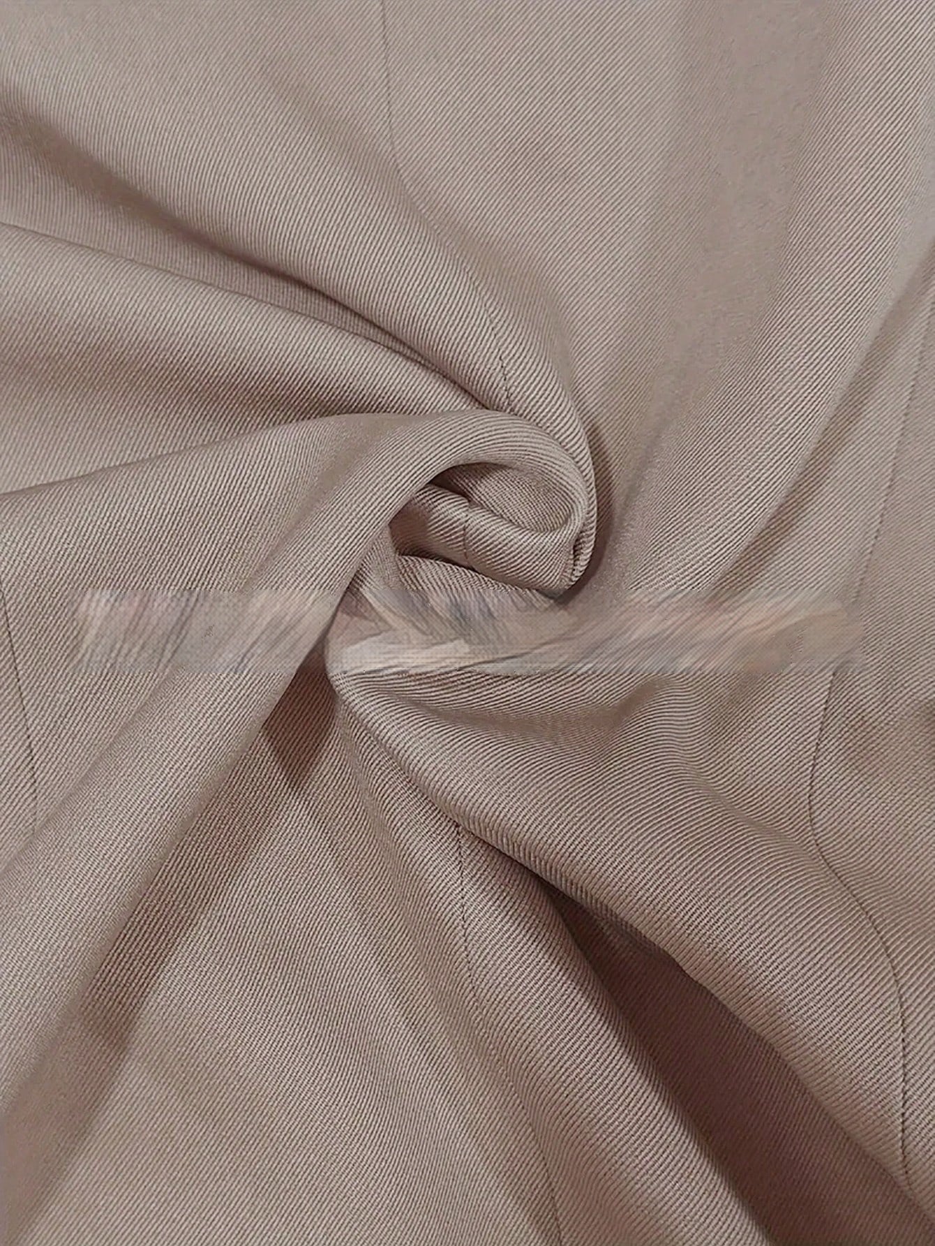 Blazer Élégant et Formel à Boutons Contrastés – Style Chic et Tendance